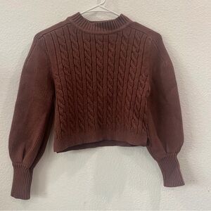 Olivaceaous cropped sweater size small